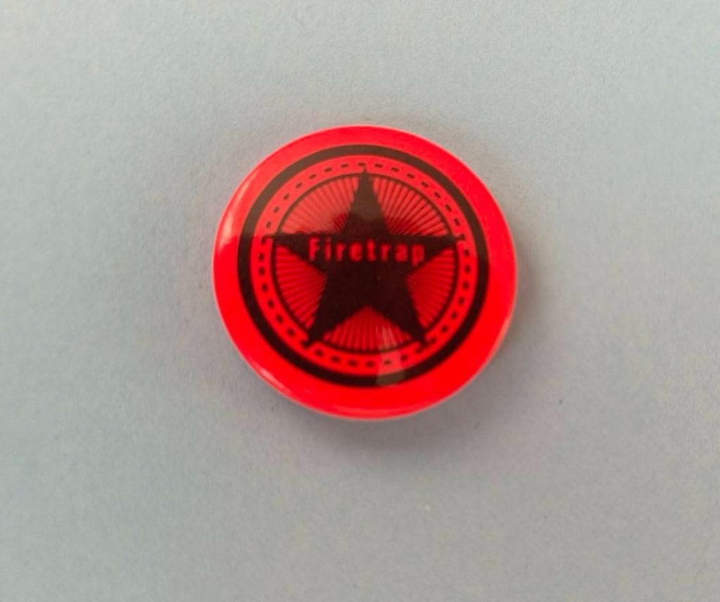 Button Firetrap (6), Ophalen of Verzenden, Nieuw, Overige onderwerpen, Button