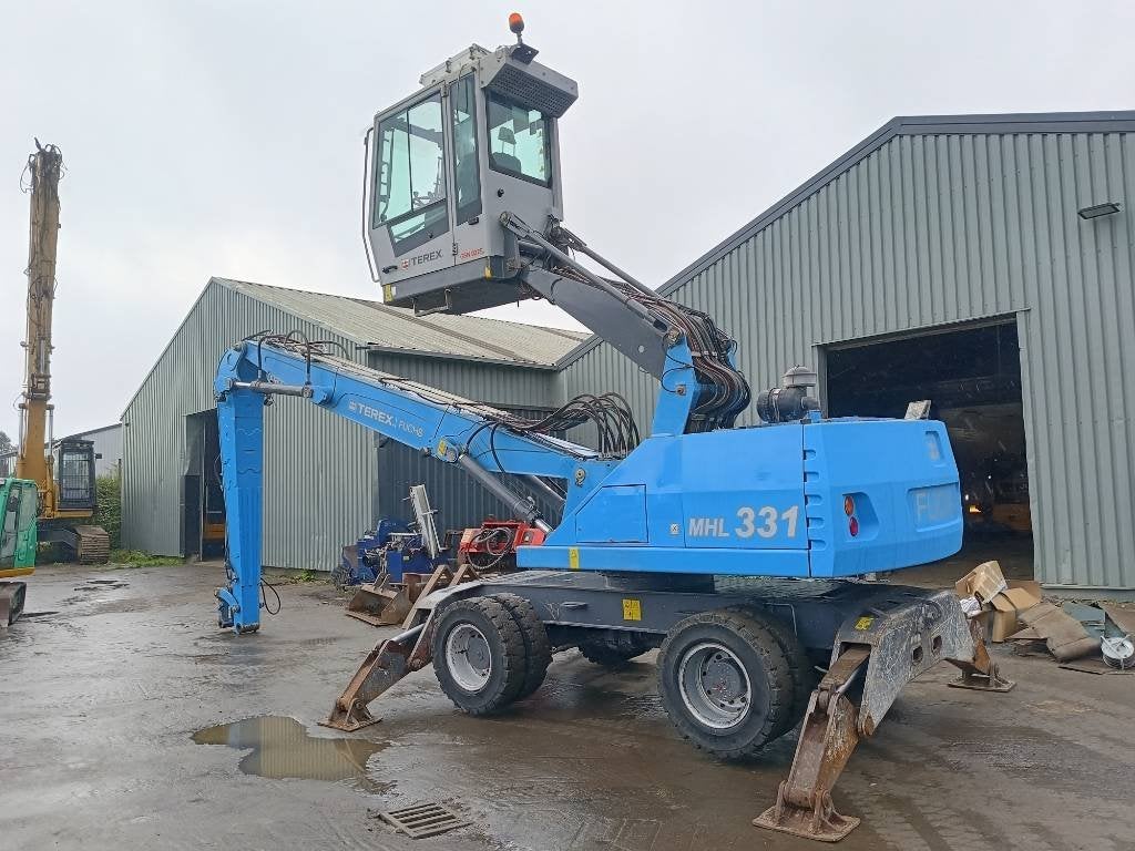Fuchs MHL 331 waste industry handler 22 ton umslagbagger, Kraan
