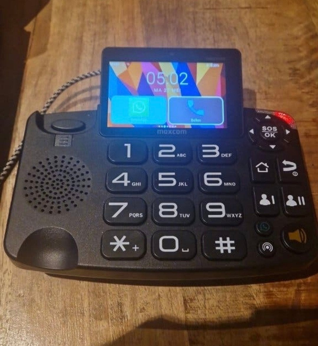 Maxcom MM42DSE senioren telefoon,  voor sim kaart, Ophalen of Verzenden, Gebruikt, 1 handset