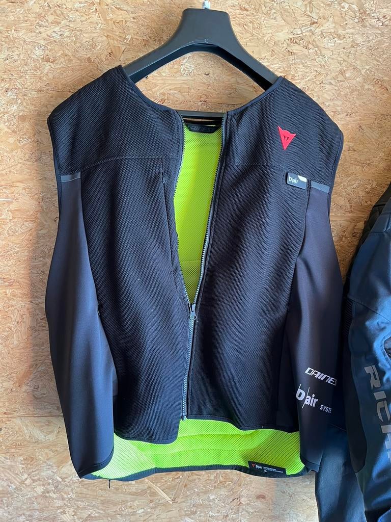 Airbag vest, Ophalen, Tweedehands
