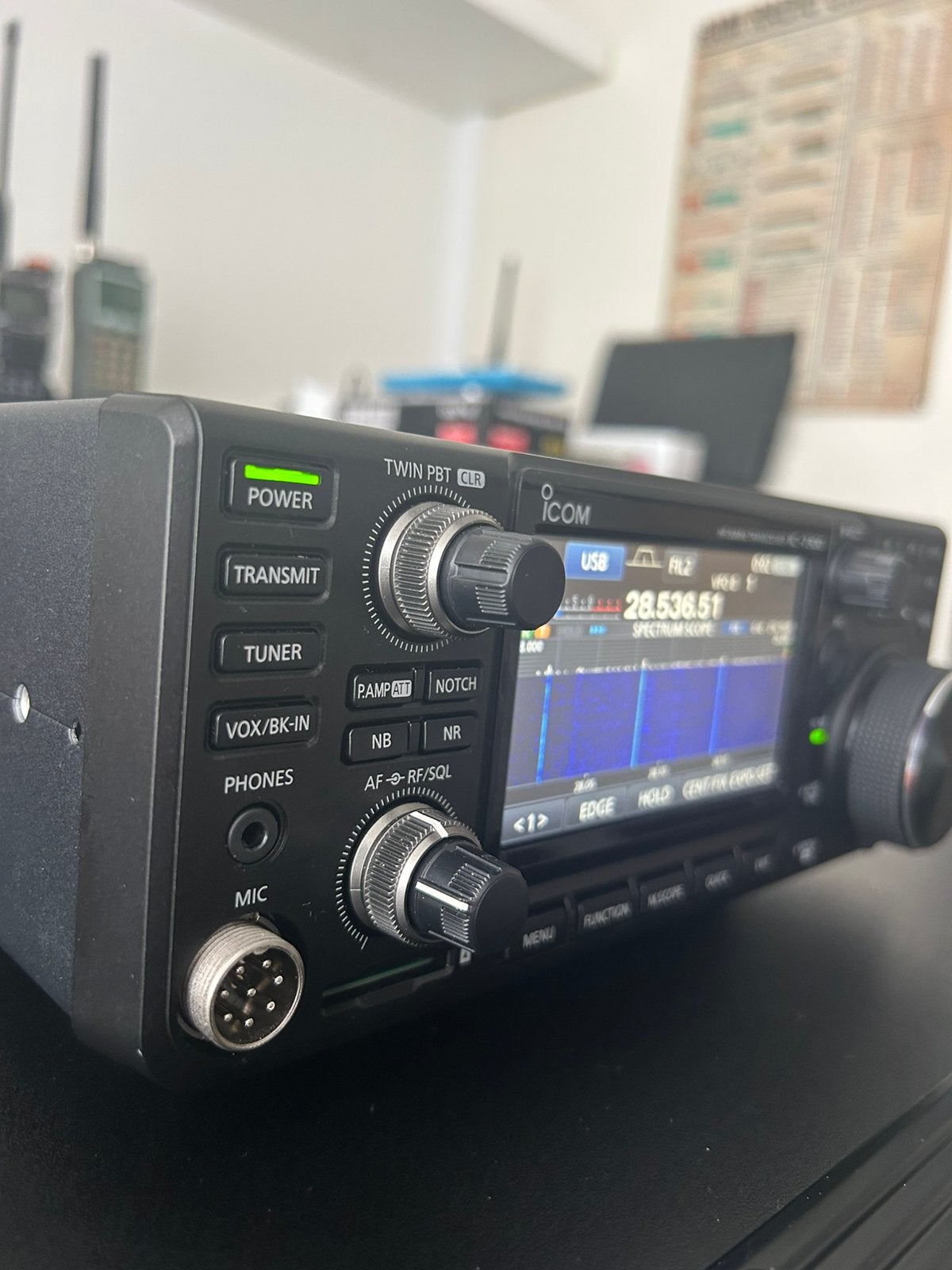 Icom IC-7300 HF transceiver, Ophalen, Zo goed als nieuw