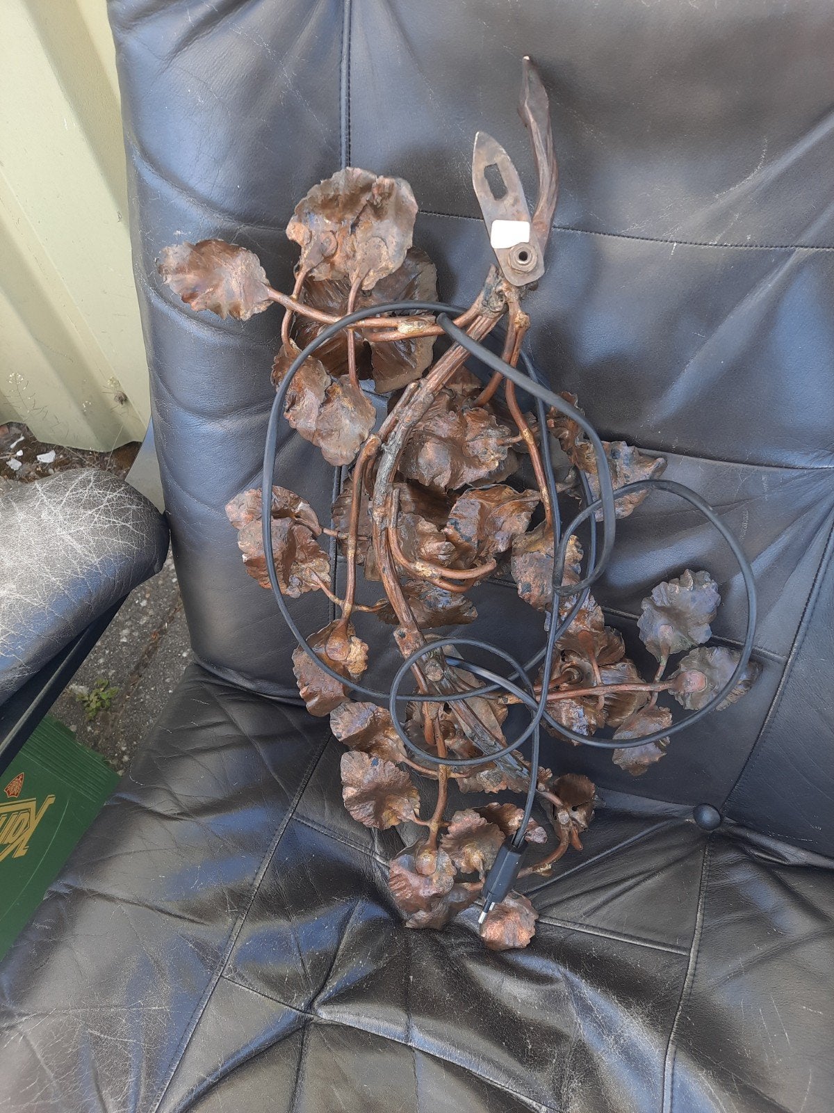 Unieke handgemaakte bronzen rozen wandlamp, Ophalen of Verzenden