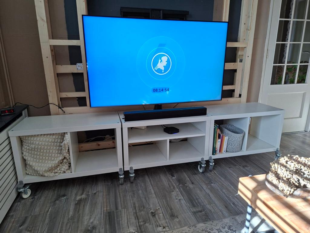 TV meubel, Ophalen, Gebruikt, 25 tot 50 cm, Minder dan 100 cm