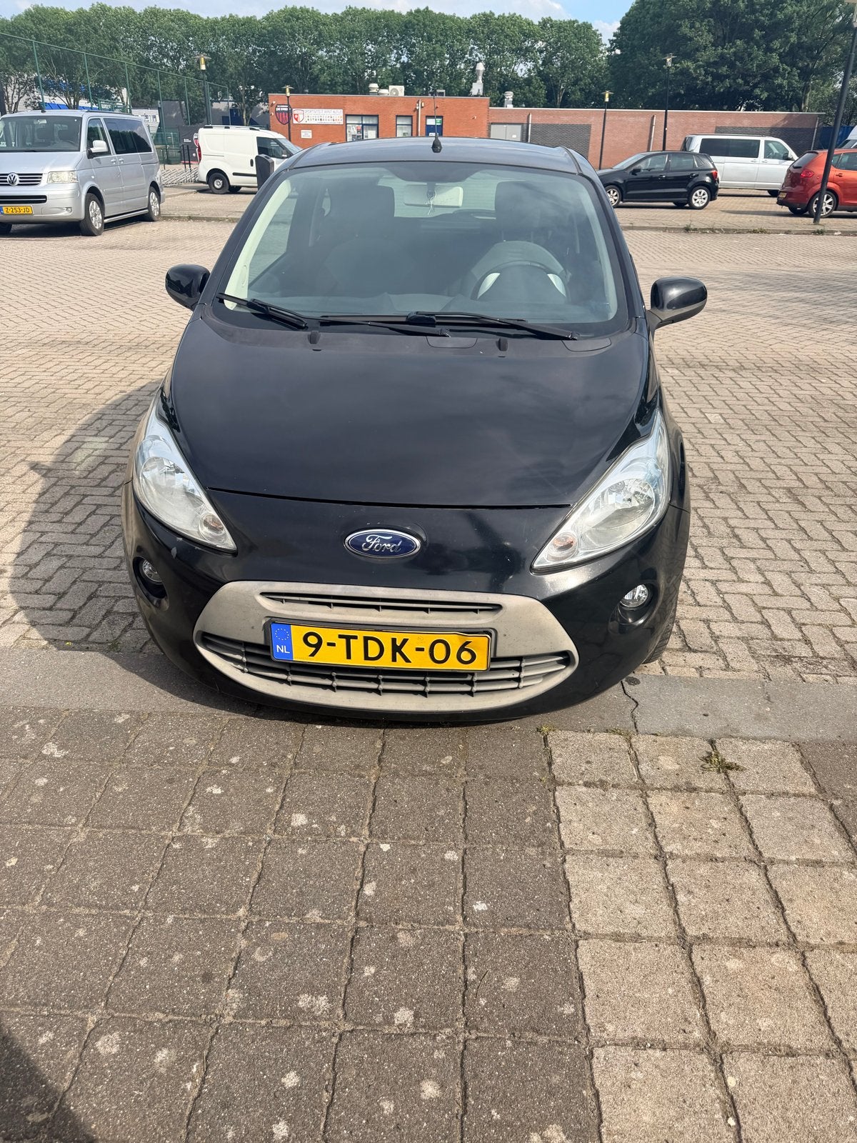 Ford Ka 1.2 51KW 2009 Zwart, Voorwielaandrijving, 1242 cc, 4 cilinders, 4 stoelen