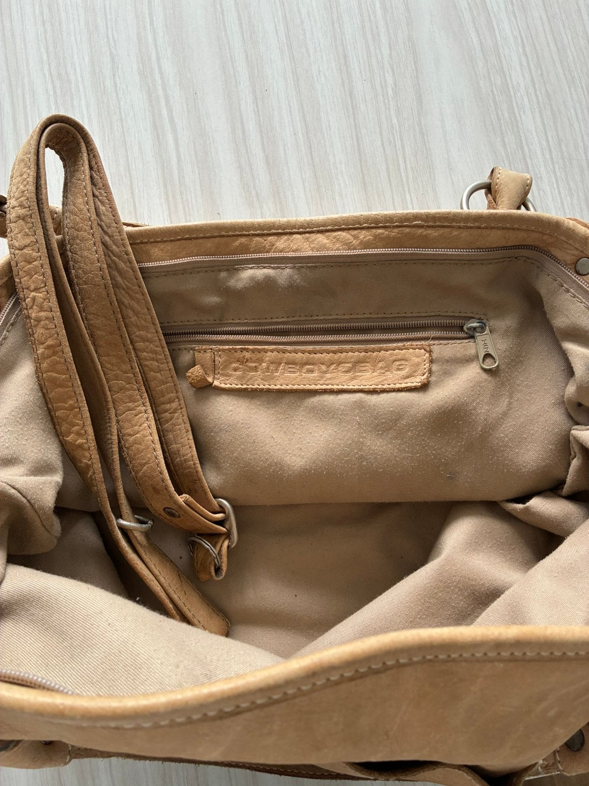 Camelkleurige cowboysbag, Ophalen of Verzenden, Zo goed als nieuw, Bruin, Handtas