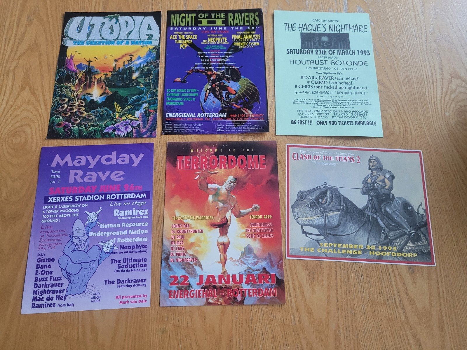 Setje oldschool flyers ( hardcore gabber thunderdome ), Ophalen of Verzenden, A1 t/m A3, Film en Tv