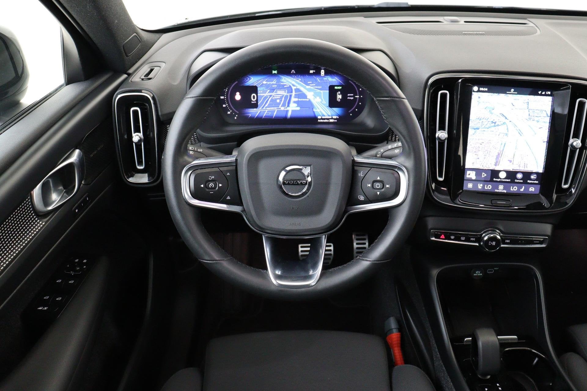Volvo XC40 RECHARGE TWIN PRO PANO.DAK|HARMAN/KARDON|POWER-SE, Auto's, 12 maanden, Stof, Gebruikt, Origineel Nederlands