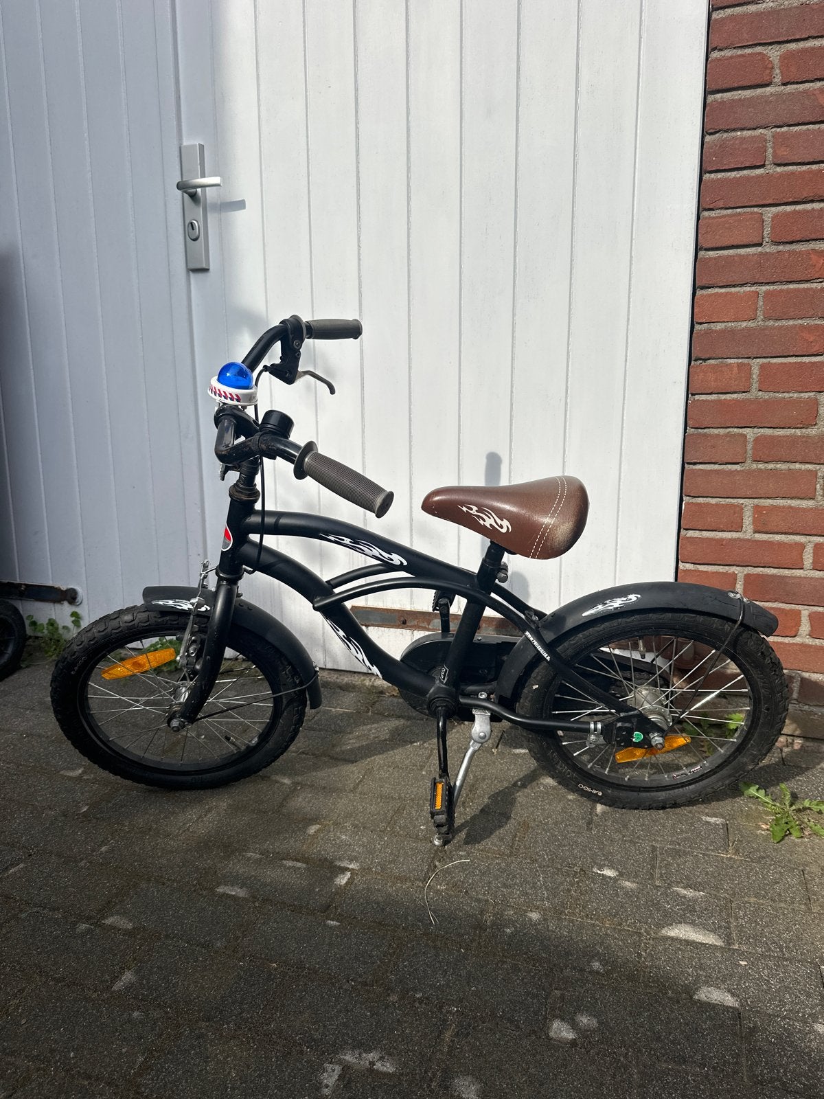 Zwarte kinderfiets 16 inch met terugtraprem en één handrem, Ophalen of Verzenden, Gebruikt, Terugtraprem, 16 tot 20 inch