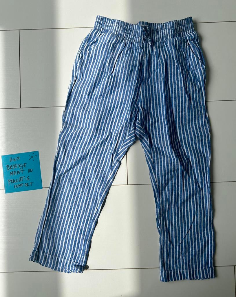 H&M broekje streep mooi comfortabel maat 110, Ophalen of Verzenden, Zo goed als nieuw, Meisje, Broek
