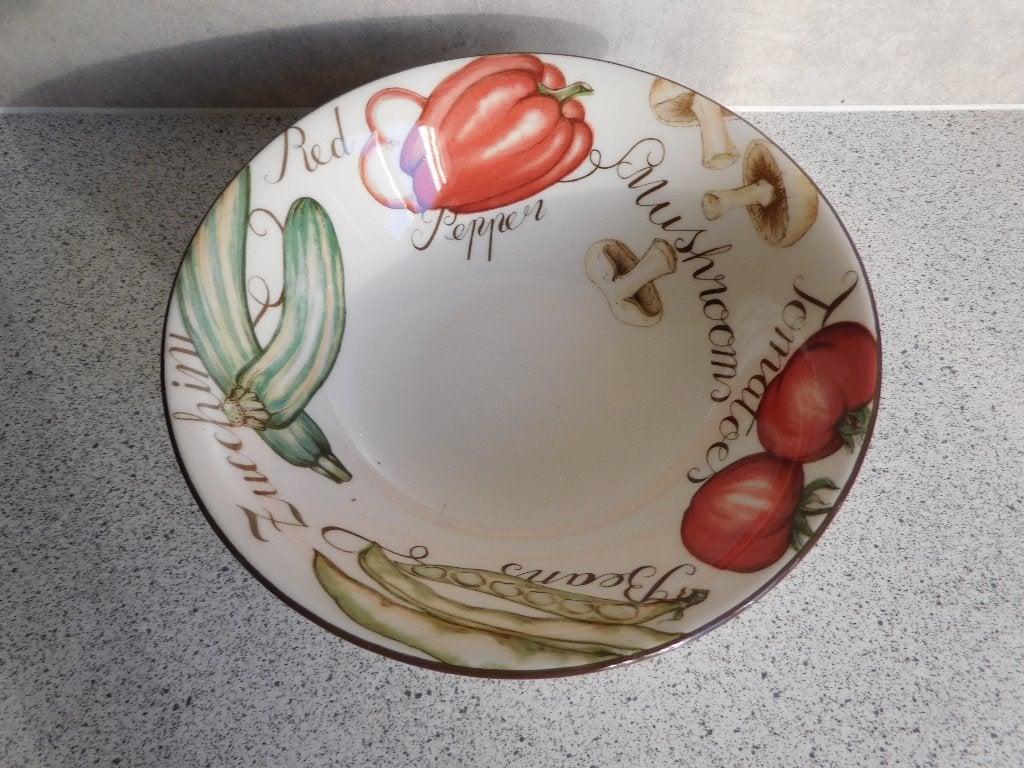 Schaal Vegetable Medley- Franciscan Johnson Brothers 17,5 cm, Huis en Inrichting, Overige merken, Keramiek, Vintage, Ophalen of Verzenden