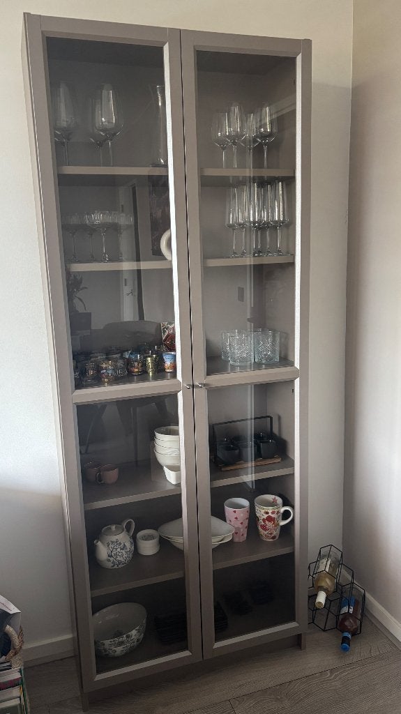 Ikea Billy vitrinekast, Ophalen, 50 tot 100 cm, Zo goed als nieuw, Met klep(pen)