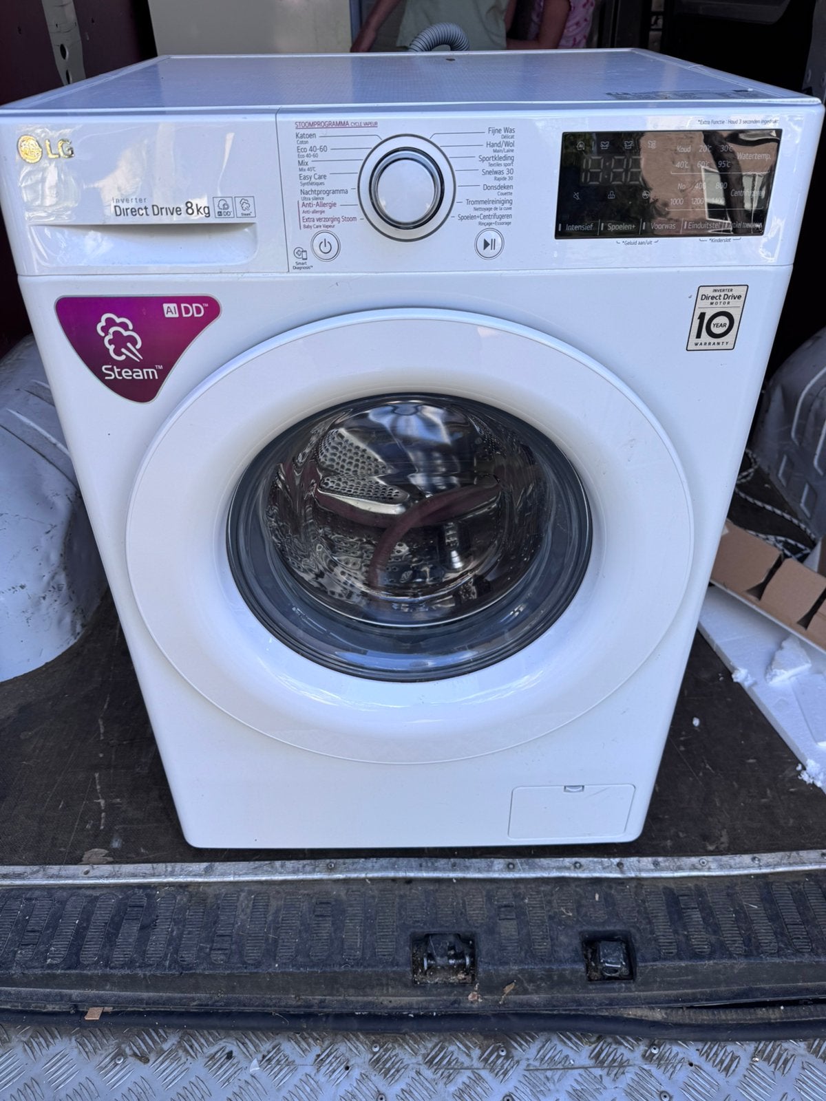 LG wasmachine 8Kg met STOOM, Ophalen, 1200 tot 1600 toeren, 8 tot 10 kg, Zo goed als nieuw