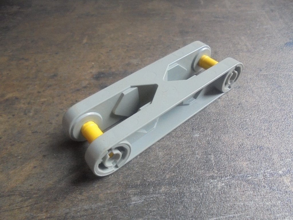 Lego Duplo Toolo Arm 2x6 with Screw Ends (zie foto's), Kinderen en Baby's, Speelgoed | Duplo en Lego, Ophalen of Verzenden, Gebruikt