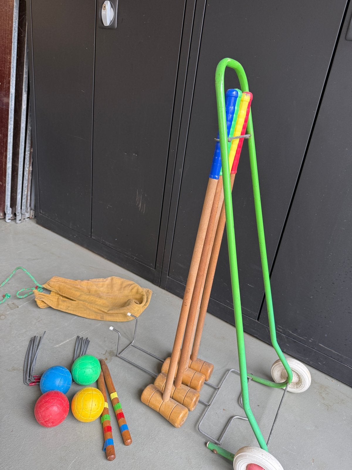 Vintage Croquet Set met Karretje - Compleet en Kleurrijk, Ophalen, Gebruikt