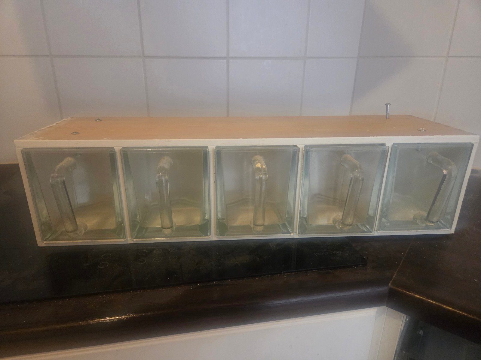 houten keukenkastje met 5 ladebak, Antiek en Kunst, Ophalen
