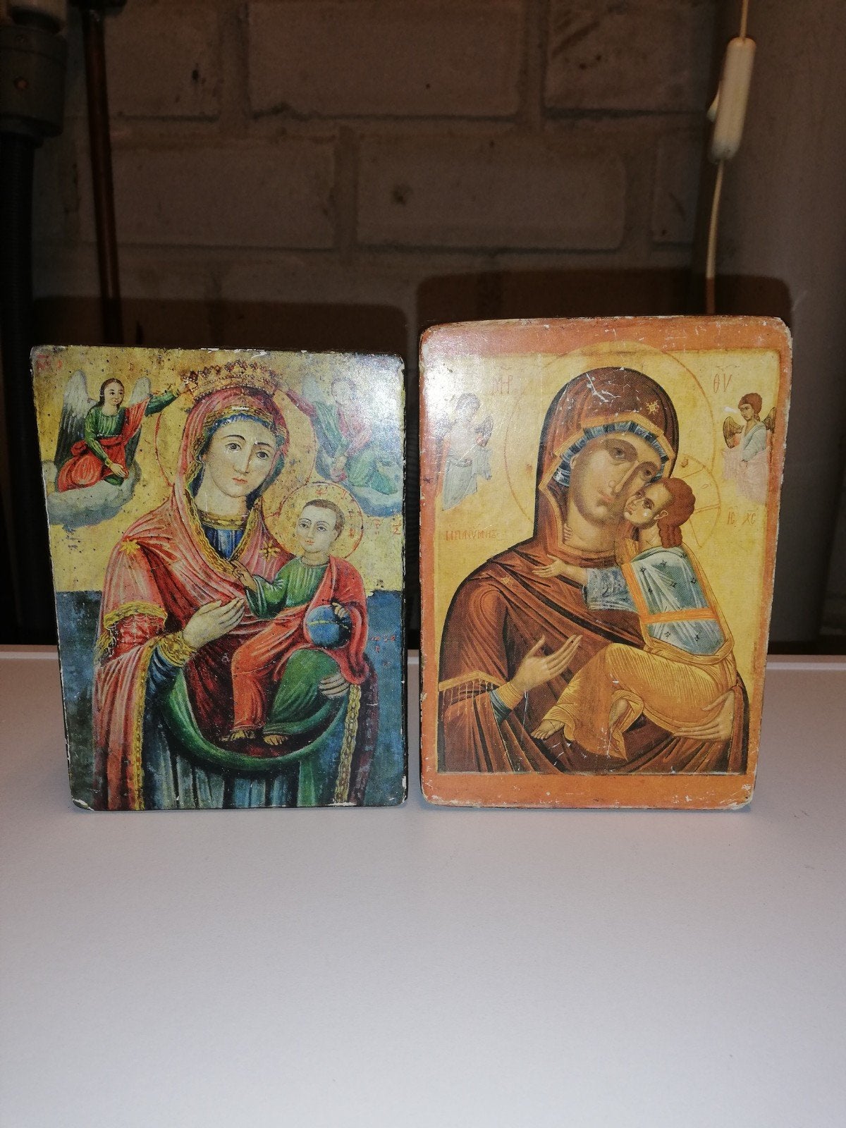 Twee antieke iconen: Moeder Gods met Kind en Engelen, Ophalen of Verzenden