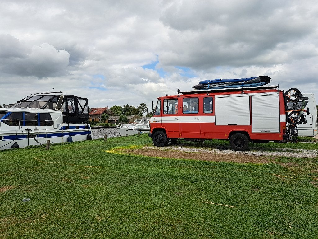 Caravans And Camping Mercedes