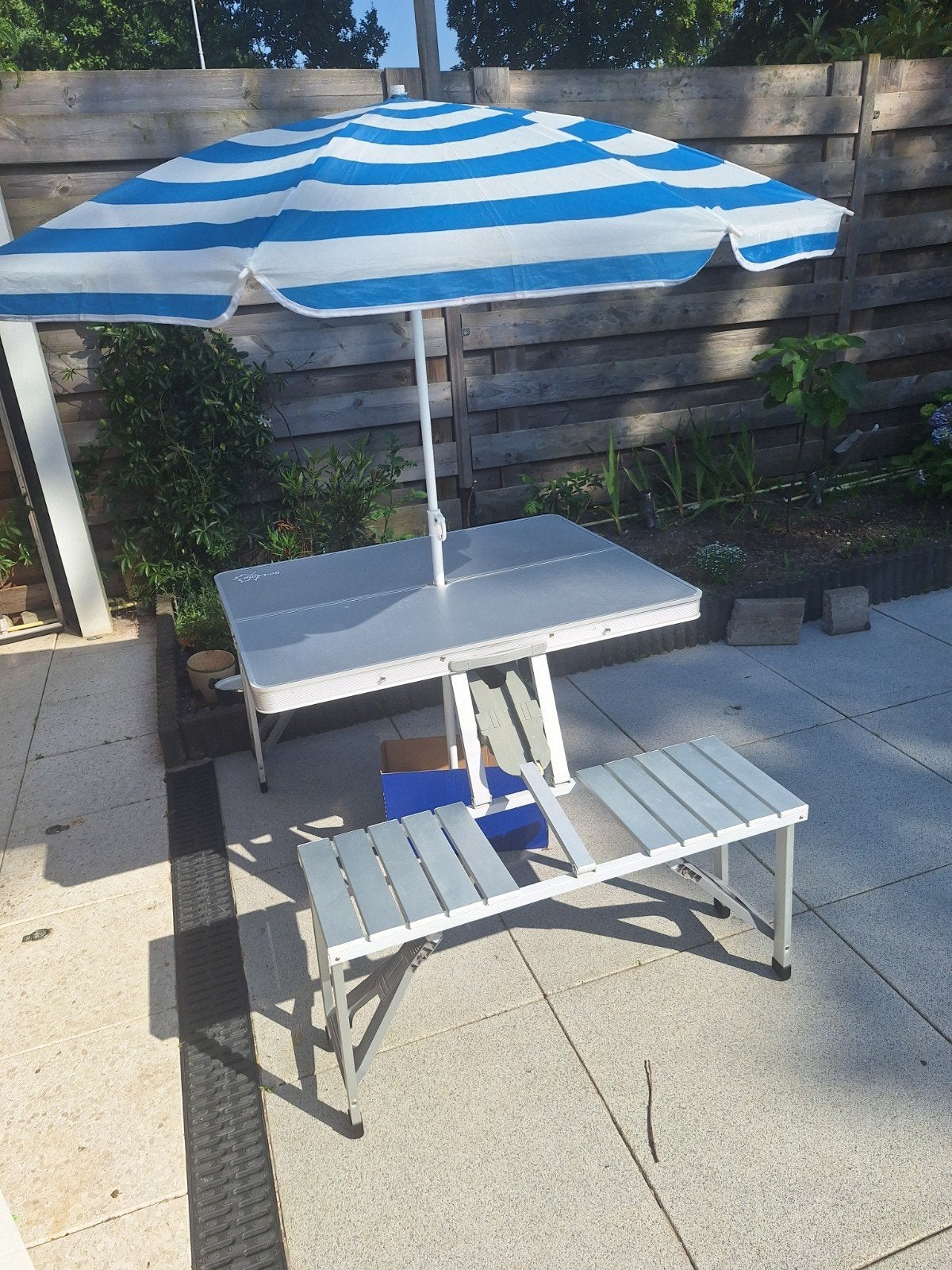 Bo-Camp Campingtafel met bankjes en parasolhouder, Ophalen of Verzenden