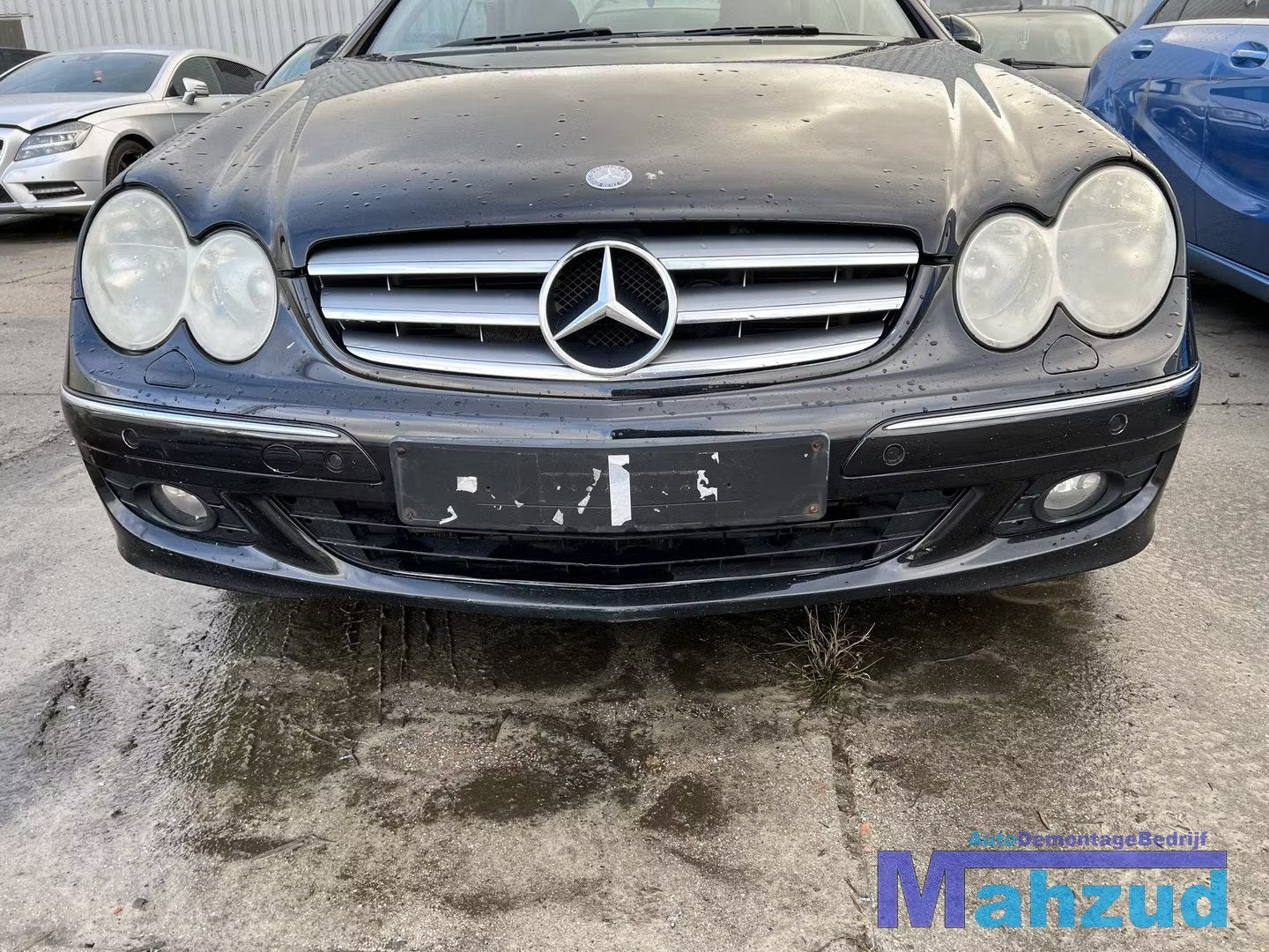 MERCEDES CLK W209 Zwart C197 Voorbumper 2002-2010, Gebruikt, Mercedes-Benz AG, Voor, Mercedes-Benz