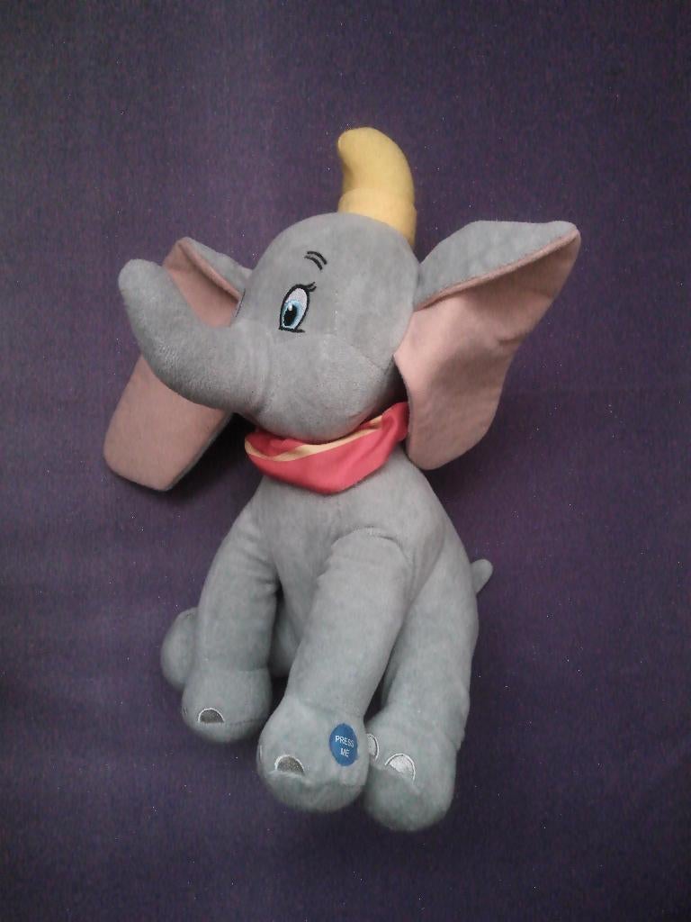 DISNEY SAMBRO Knuffel OLIFANT DUMBO MET MUZIEK **Nieuw**, Disney, Grijs, Nieuw, Ophalen of Verzenden