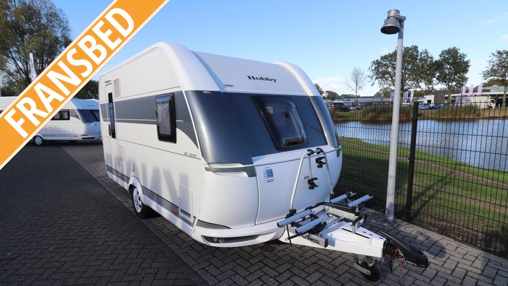 Hobby De Luxe 400 SFE Bj. 2022 / Fransbed/ Mover/ Voortent, Standaardzit, Fietsenrek, Hobby, Bedrijf