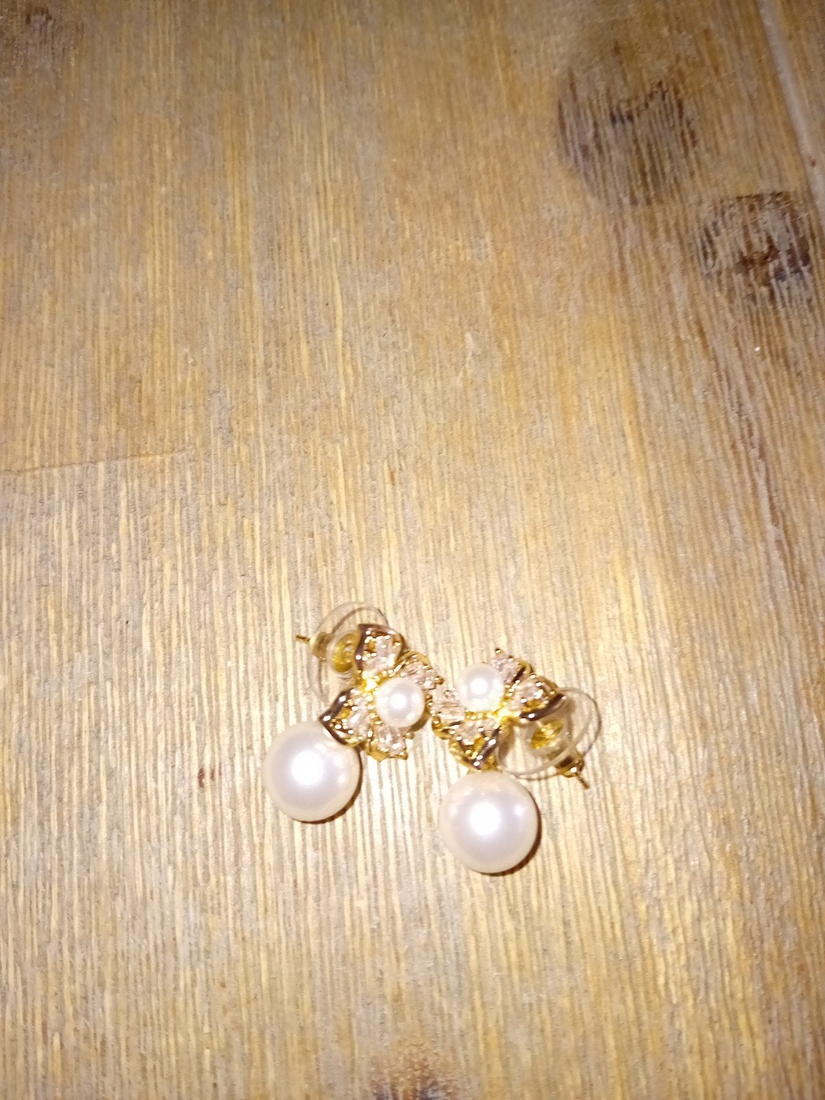 Elegante oorbellen met parels en kristallen, Met kristal, Overige materialen, Hangers, Nieuw