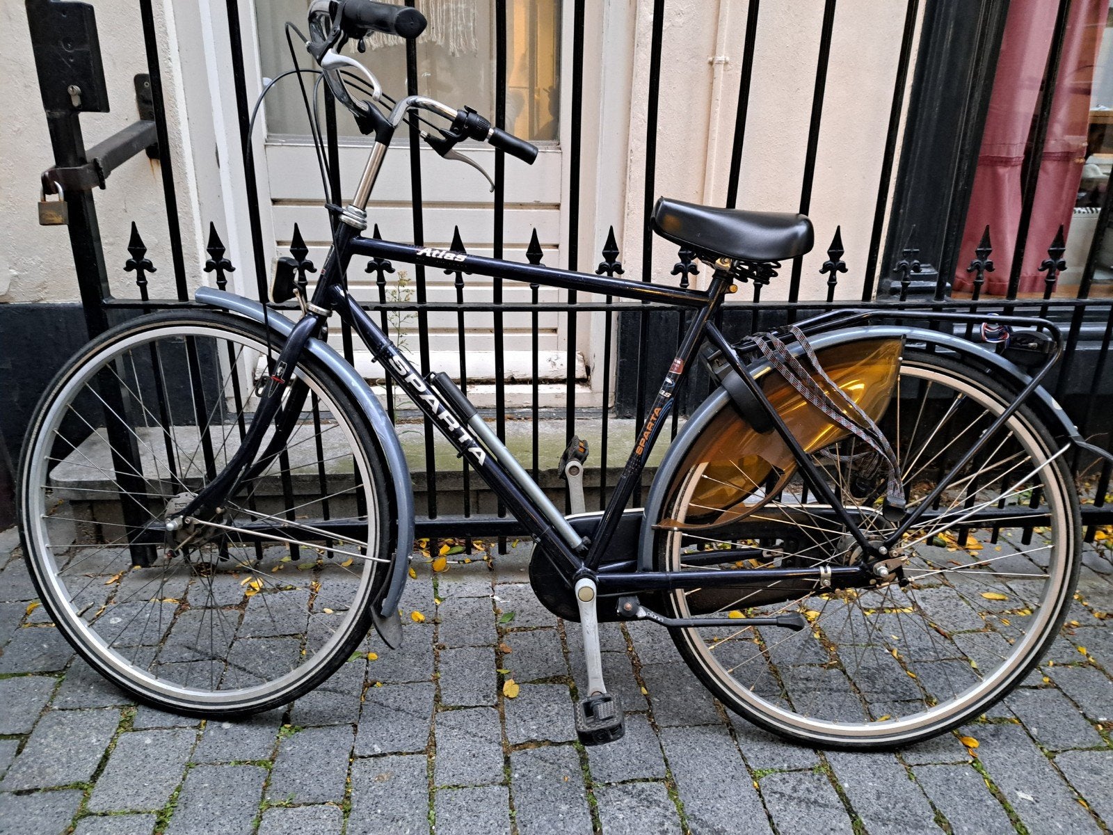 Goede Sparta Atlas versnelingen fiets met 3 sleutels, Fietsen en Brommers, Fietsen | Dames | Damesfietsen, Ophalen of Verzenden