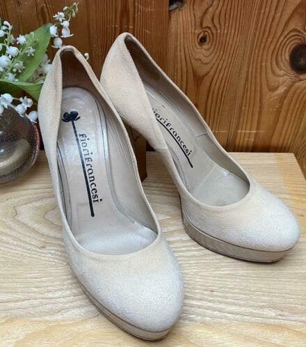 Fiorifrancesi schoenen maat 38.5, Kleding | Dames, Beige, Ophalen of Verzenden, Sneakers of Gympen, Zo goed als nieuw