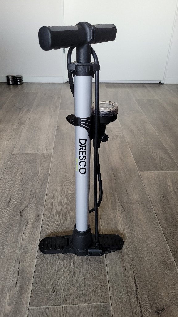 nieuwe fietspomp met luchtdrukmeter, Ophalen of Verzenden, Nieuw