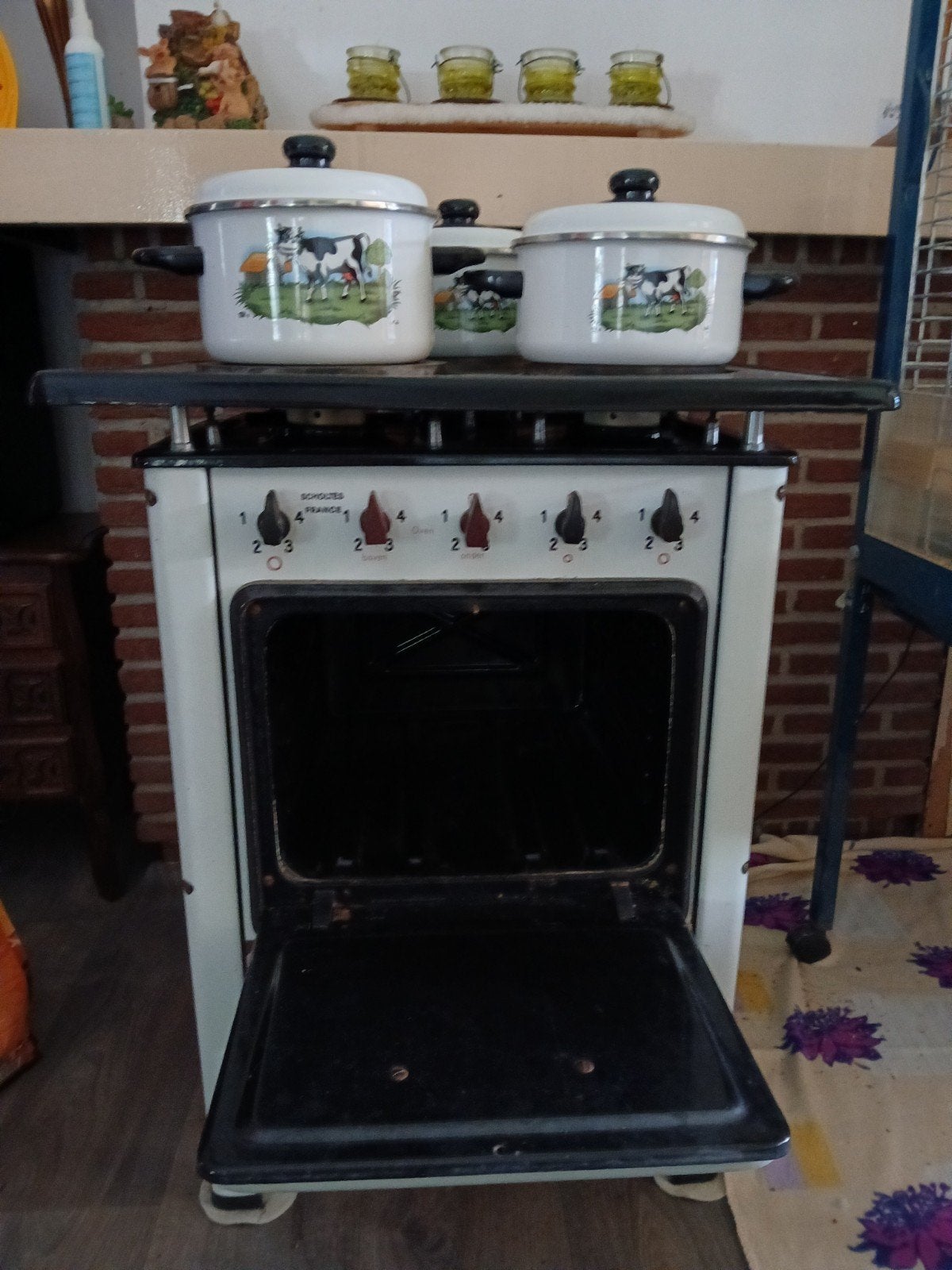 Oud Electric kookfornuis, Witgoed en Apparatuur, Fornuizen, Ophalen, 4 kookzones, Gas, Vrijstaand