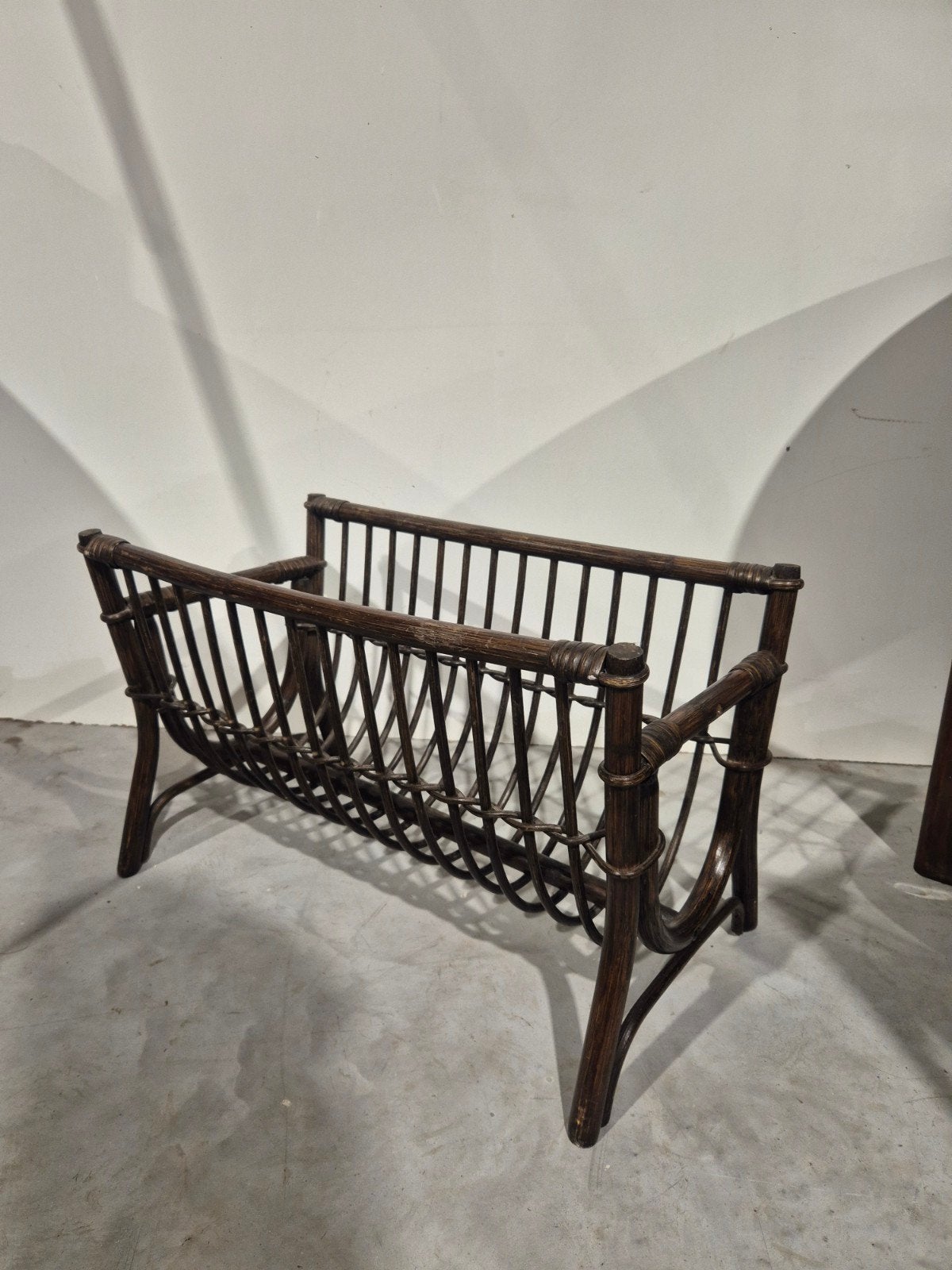Vintage bamboe magazine rack., Ophalen of Verzenden, Onbekend, Onbekend, Onbekend