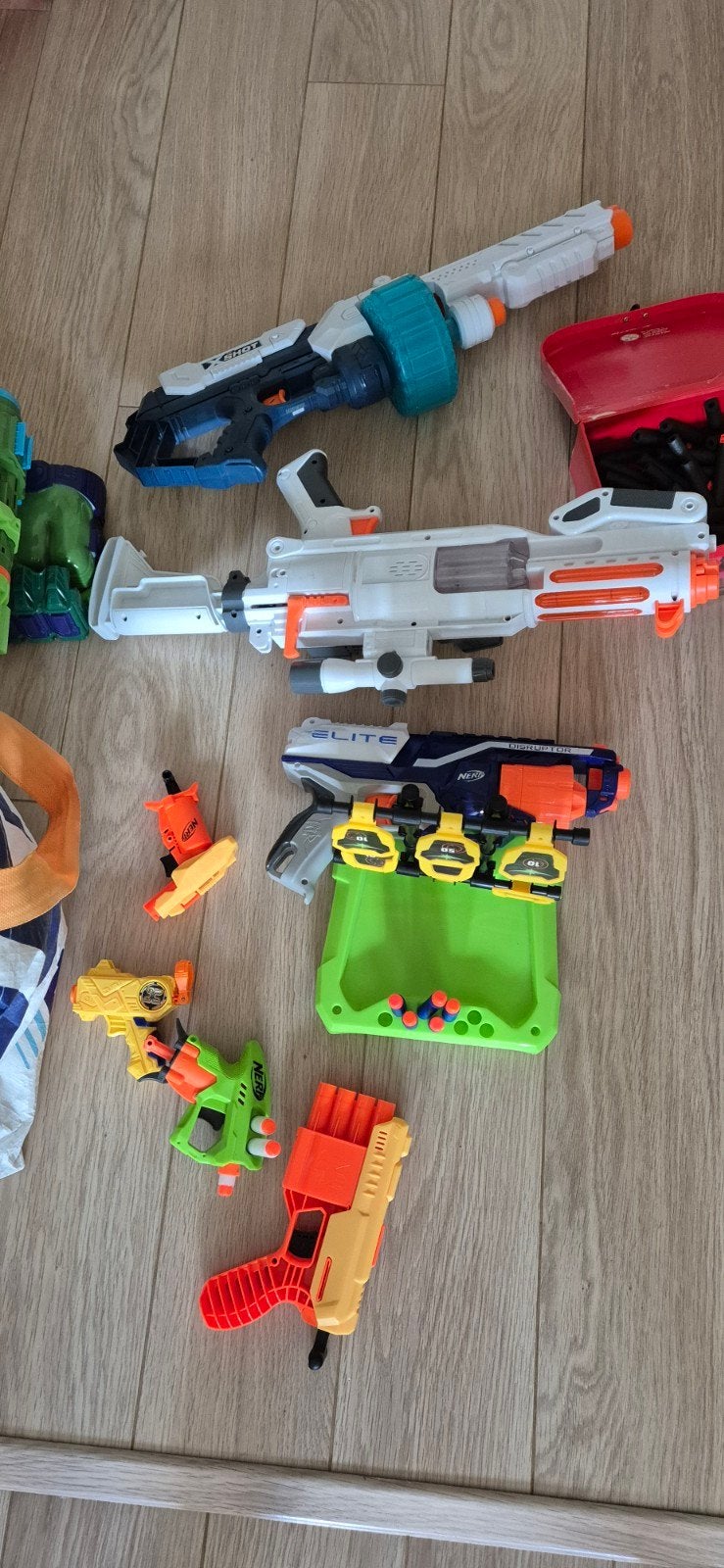 Nerf pistolen tas vol met  pijltjes, Ophalen of Verzenden, Zo goed als nieuw