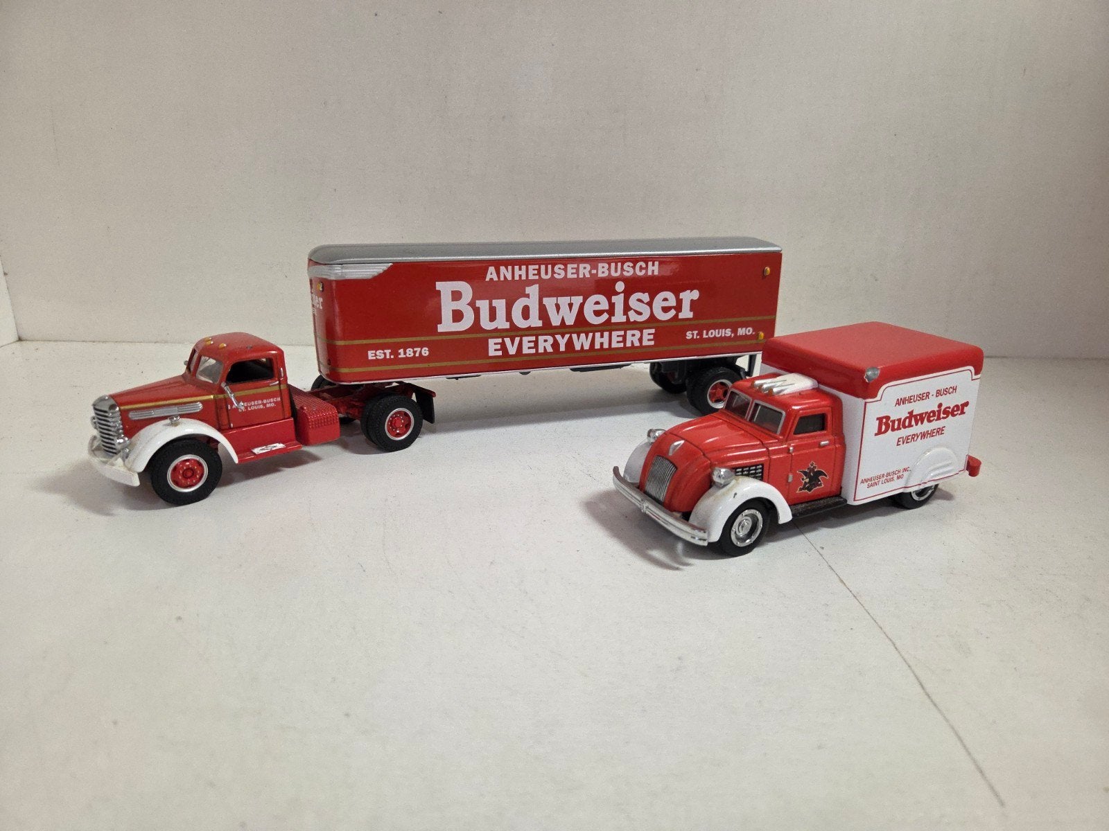 Matchbox setje Budweiser Dodge,Diamond T, Ophalen of Verzenden, Gebruikt, Glas of Glazen, Overige merken