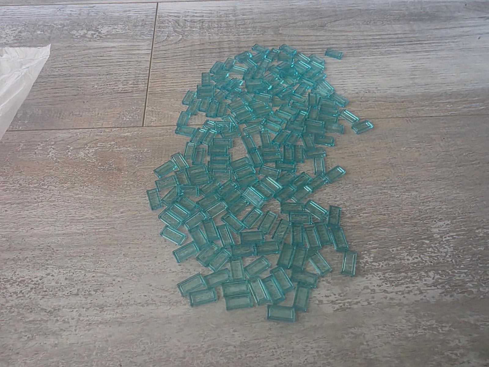 Lego tile 3069 trans light blue 1x2 180 stuks nieuw, Overige thema's, Lego, Nieuw, Ophalen of Verzenden