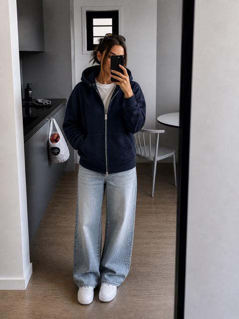 Moncler Zipped Up Donkerblauw, Verzenden, Zo goed als nieuw, Maat 46 (S) of kleiner, Blauw