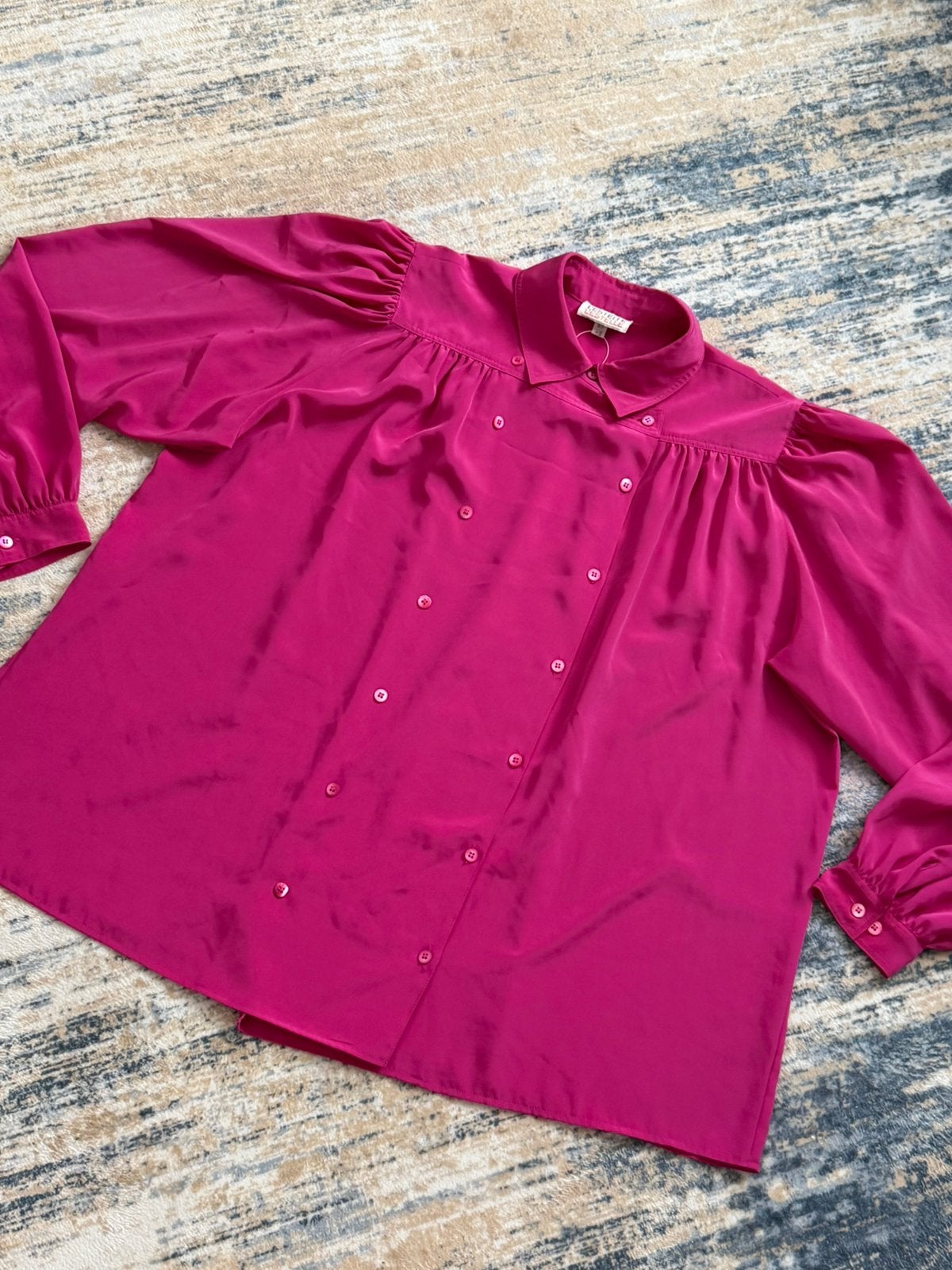 Le Stelle Fluid Satin Pink Shirt | Pink | Size 42 / XL, Ophalen of Verzenden, Zo goed als nieuw, Maat 46/48 (XL) of groter, Roze