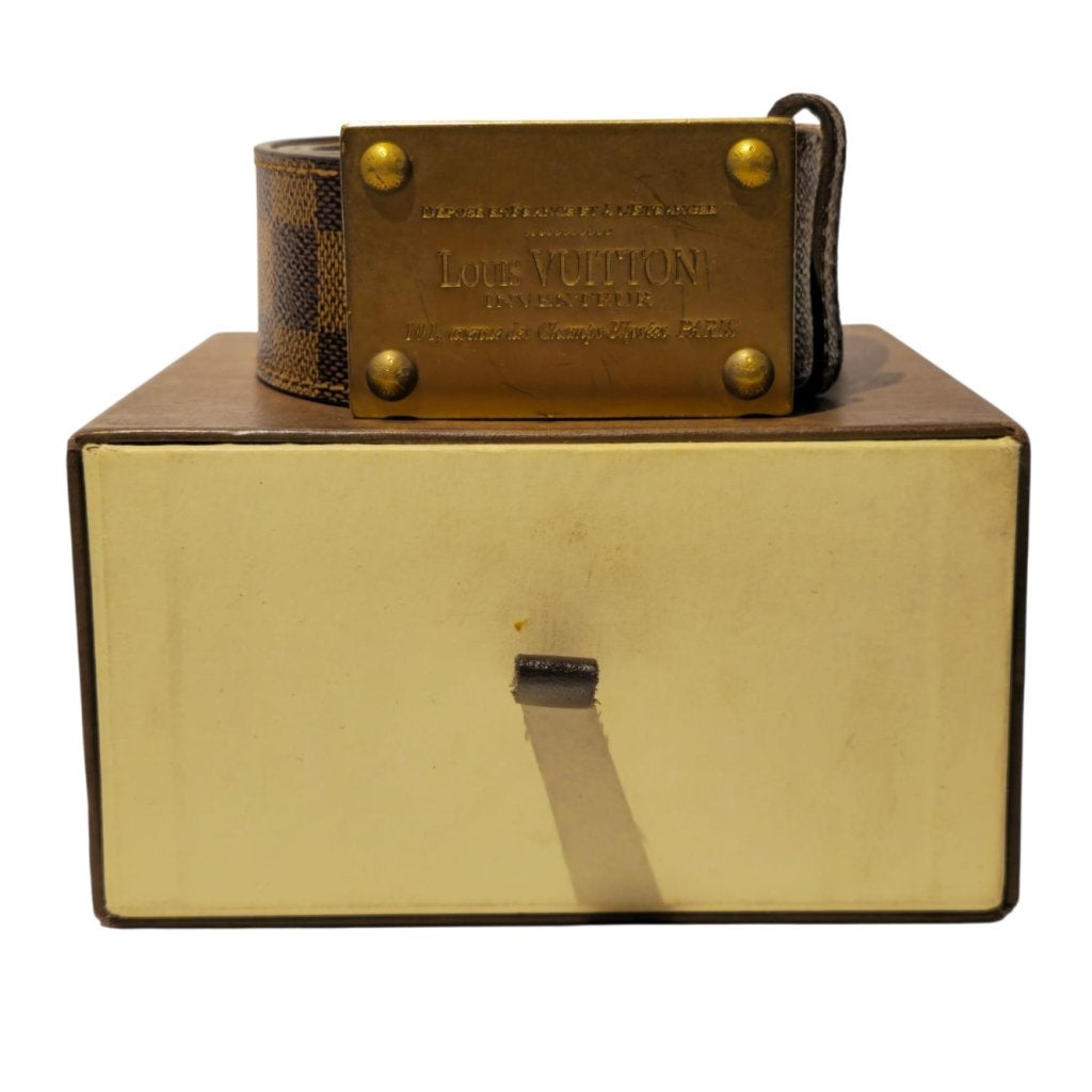 Louis Vuitton Riem/Belt Brown Damier Inventeur, Louis Vuitton, Gebruikt, Support@louisvuitton.com, 2 Rue du Pont Neuf
75001 Paris
France