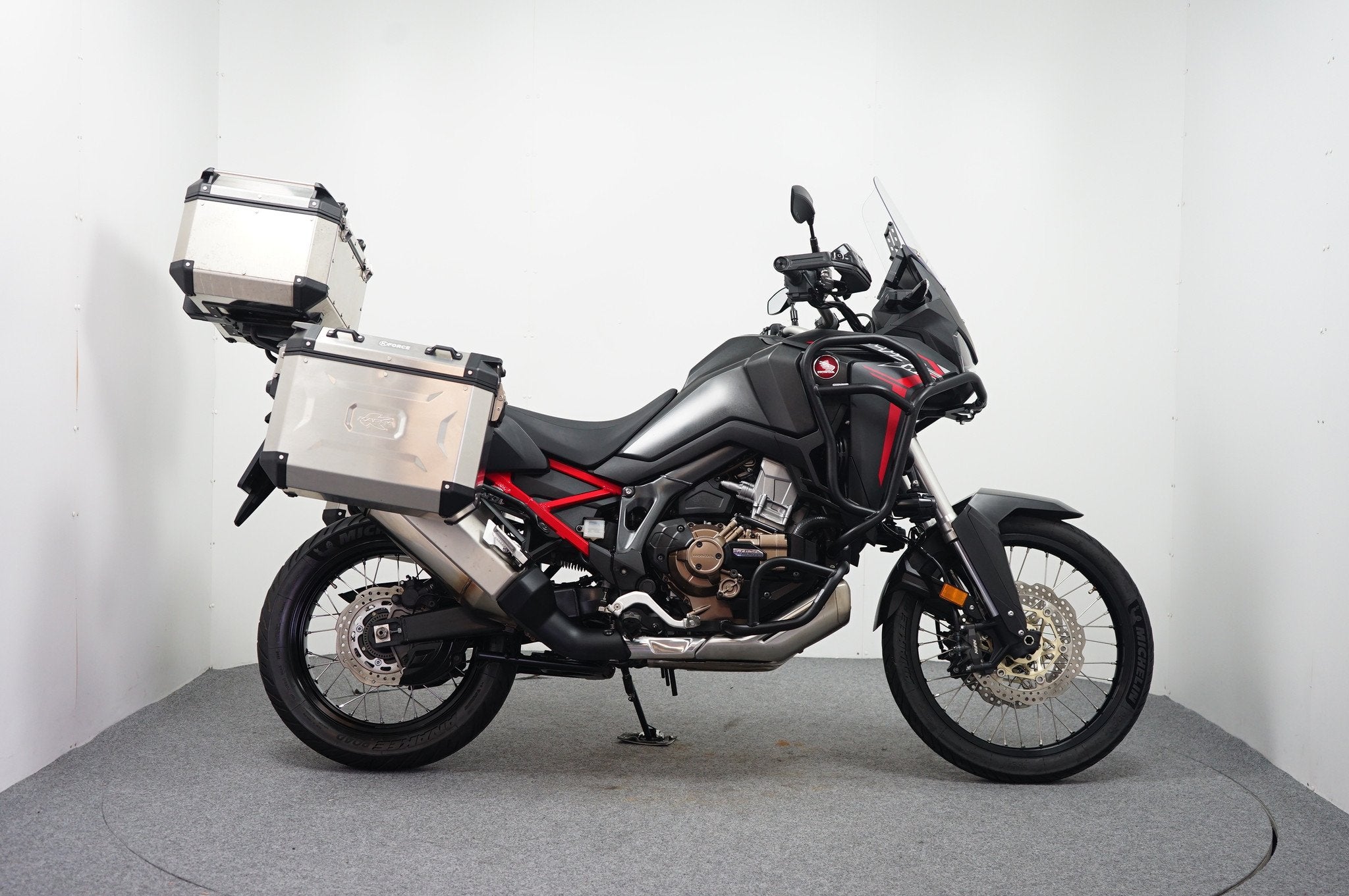 Honda CRF 1100 AFRICA TWIN DCT (bj 2020), Motoren, Meer dan 35 kW, Toermotor, ABS, 1084 cc
