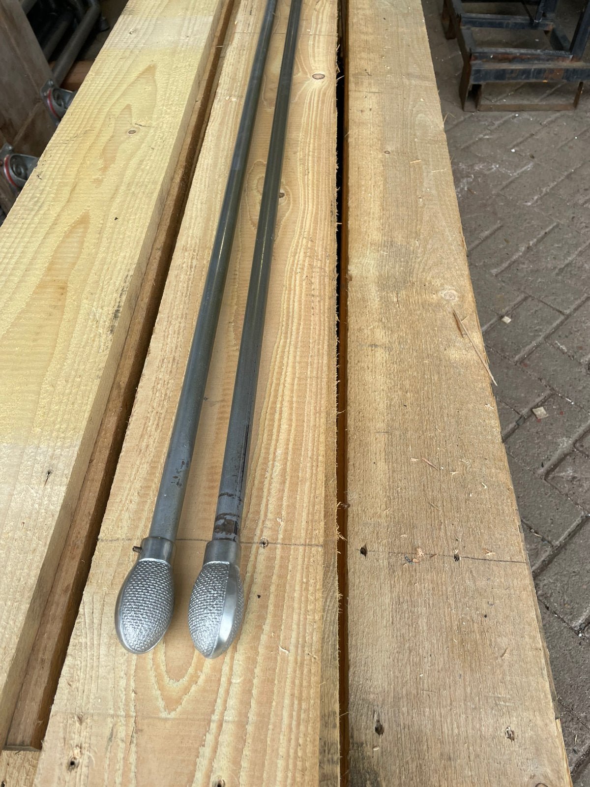 Gordijnrails brocante 2 stuks 180 cm diameter 18 mm, Ophalen, Gebruikt