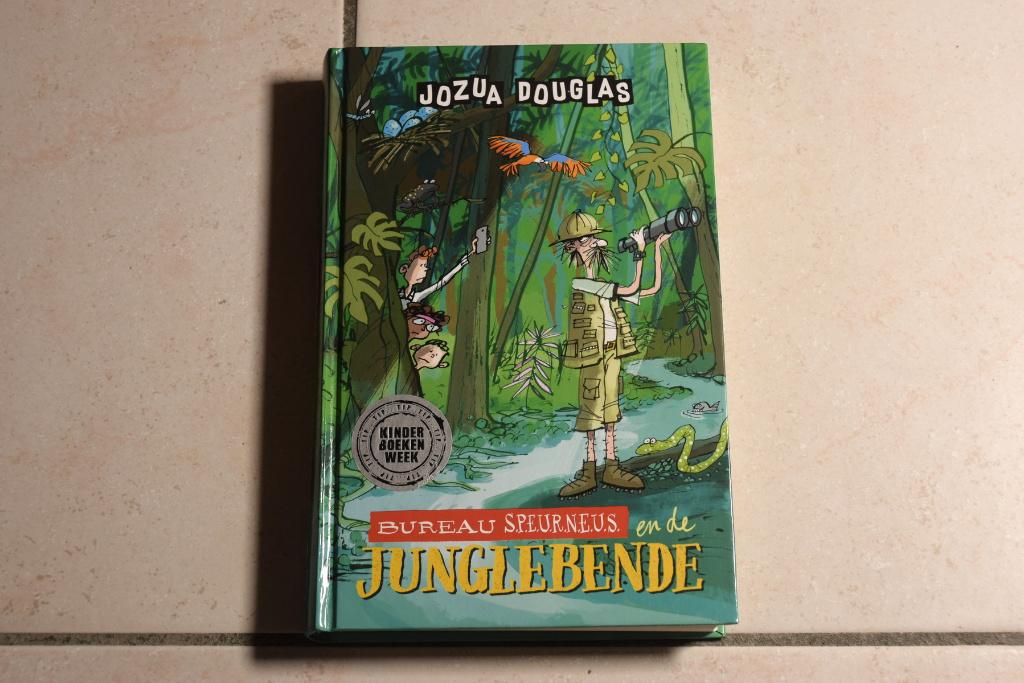 Bureau Speurneus en de junglebende / Jozua Douglas, Boeken, Ophalen of Verzenden, Zo goed als nieuw, Fictie algemeen