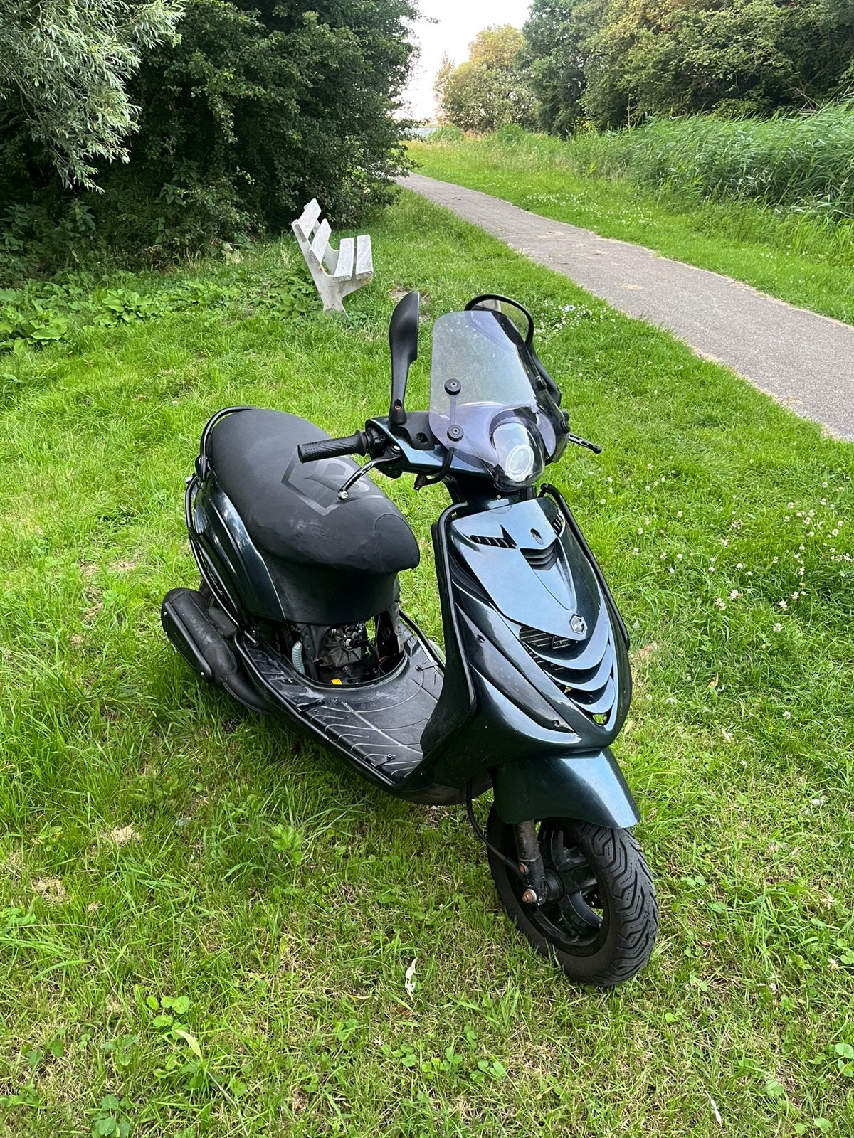 Zip 125, Ophalen of Verzenden, Zo goed als nieuw