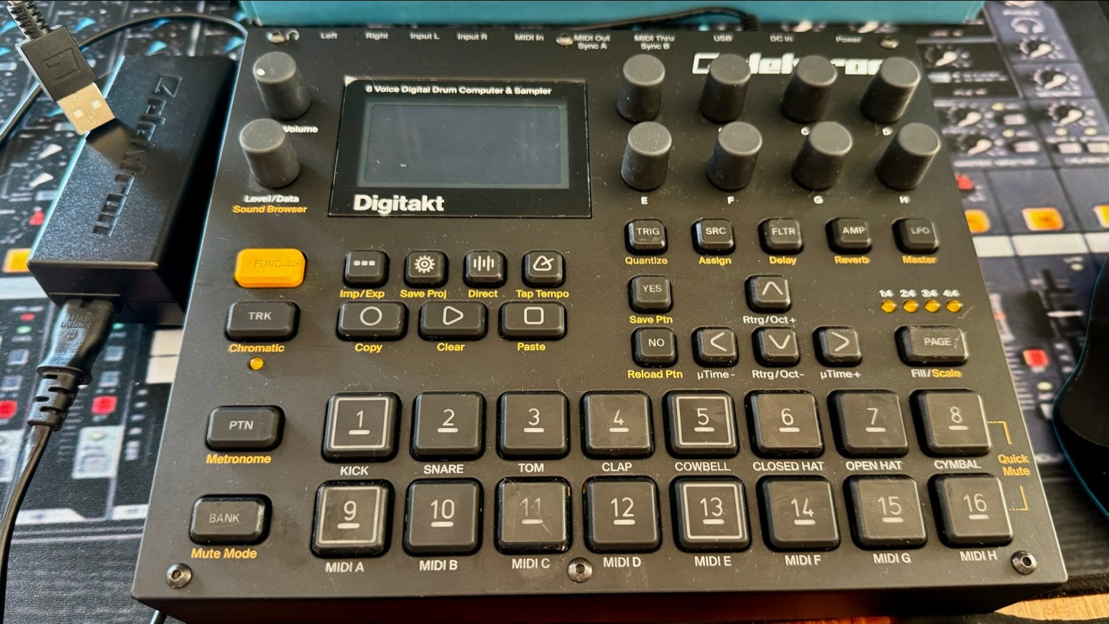 Elektron Digitakt 8-stemmige drumcomputer en sampler, Muziek en Instrumenten, Ophalen, Zo goed als nieuw, Overige merken