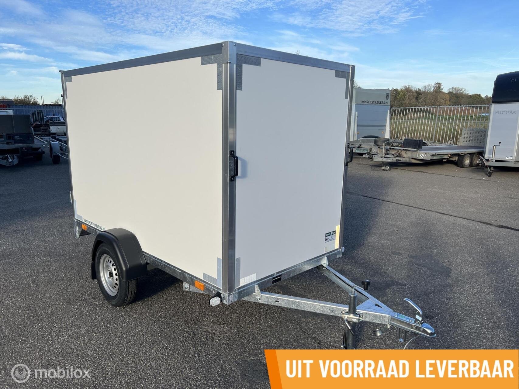 NIEUW GESLOTEN 250X150X150 750KG, Nieuw