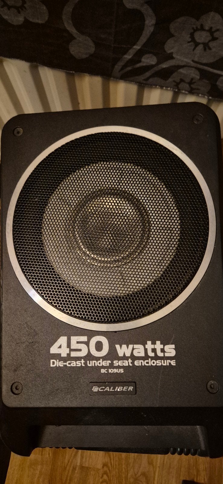Caliber 450 Watt Subwoofer met kabels, Auto diversen, Ophalen, Gebruikt