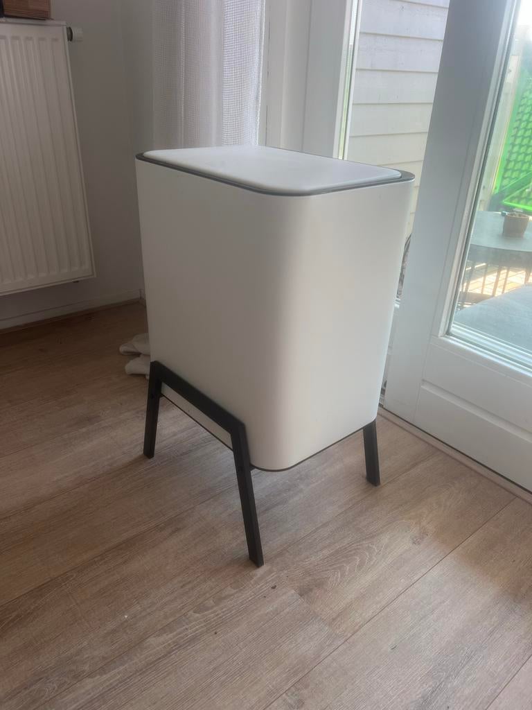 Kwantum Prullenbak met 2 Vakken - Zo goed als nieuw, Ophalen, Overige materialen, 40 liter of meer, Zo goed als nieuw
