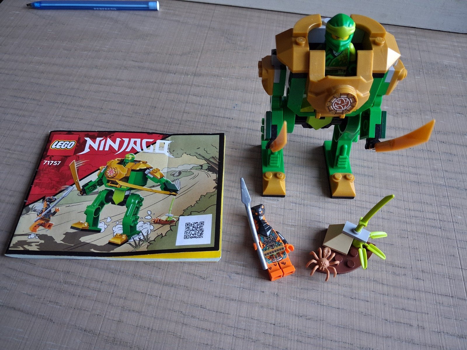 LEGO Ninjago 71757 Lloyd's Ninja Mech met instructieboekje, Ophalen of Verzenden, Zo goed als nieuw