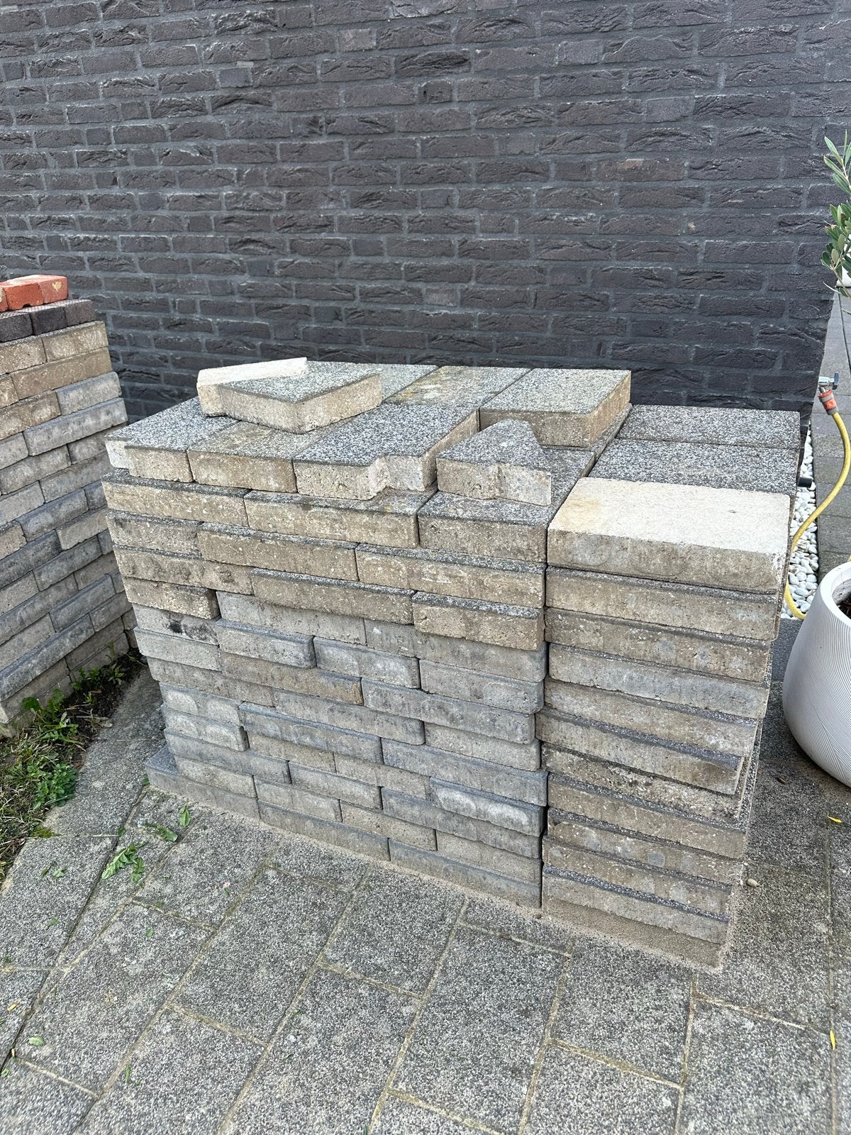Gebruikte Stenen GRATIS AFHALEN!, Gebruikt, Ophalen of Verzenden, 10 m² of meer, Beton