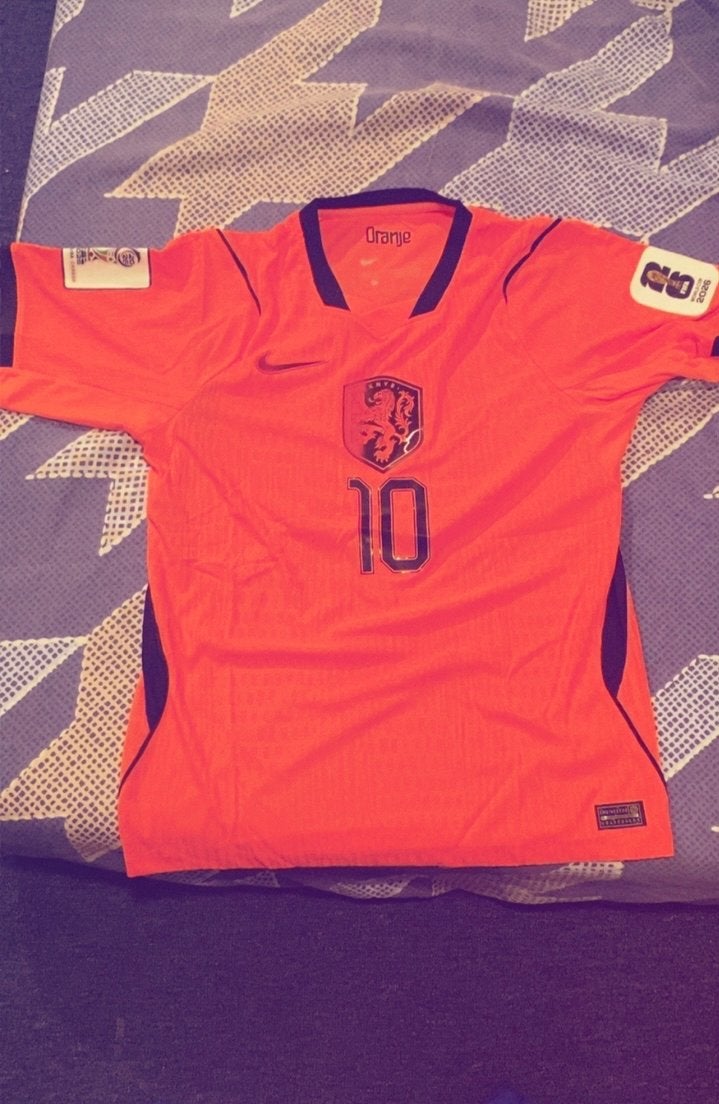 Oranje voetbalshirt Memphis Depay maat S, Nieuw, Oranje, Ophalen of Verzenden, Voetbal