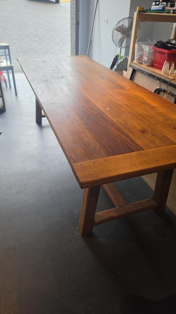 Massief eikenhouten tafel van meestertimmer Jos Gladin, Huis en Inrichting, Tafels | Eettafels, Ophalen, Eikenhout, 200 cm of meer
