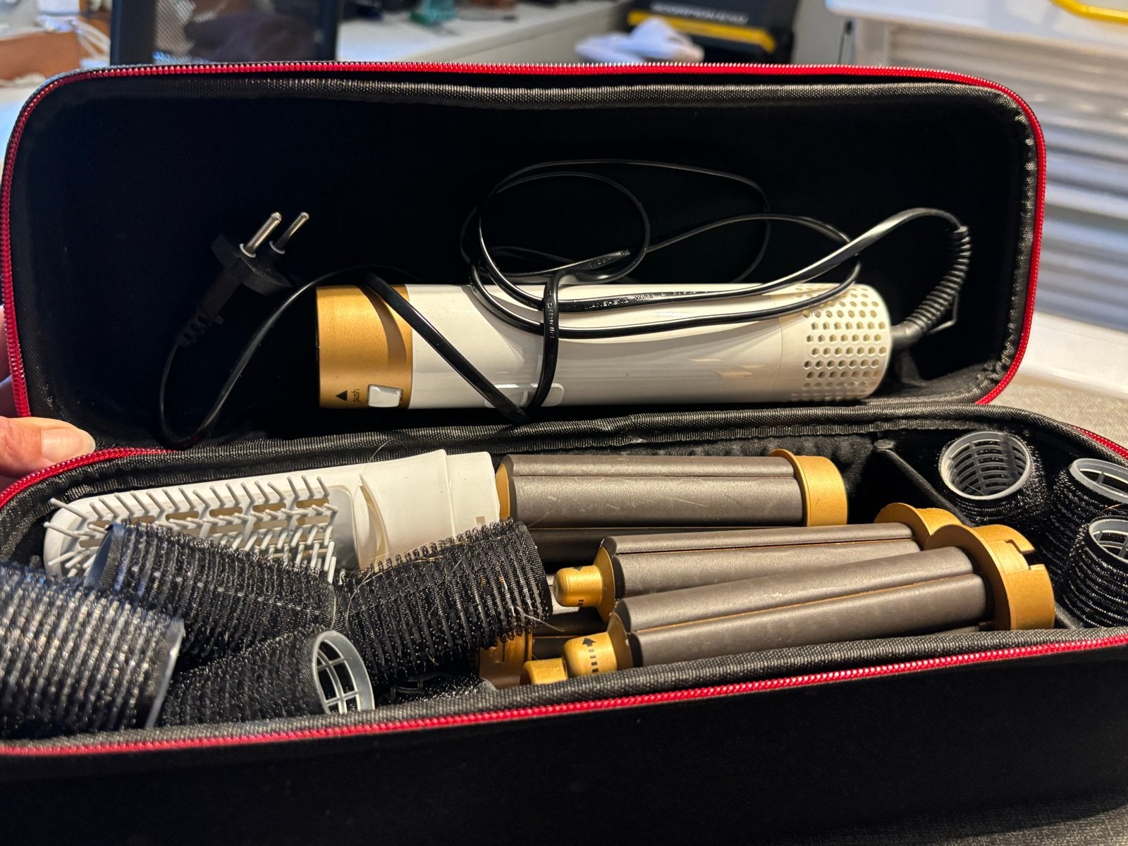 Haarstyling set met krulborstel en krulspelden, Ophalen of Verzenden, Zo goed als nieuw, Haarverzorging